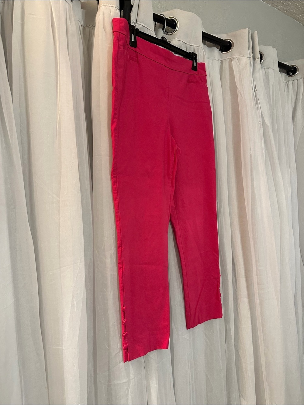 Chico's Straight Leg Crop Pants in Bright Pink